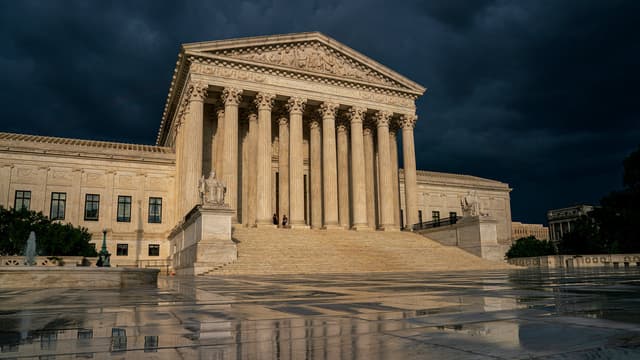 SCOTUS Blocks Wisconsin Deadline Extension for Absentee Ballots