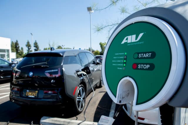 Five Automakers Finalize Deal with California to Clean Up Car Emissions