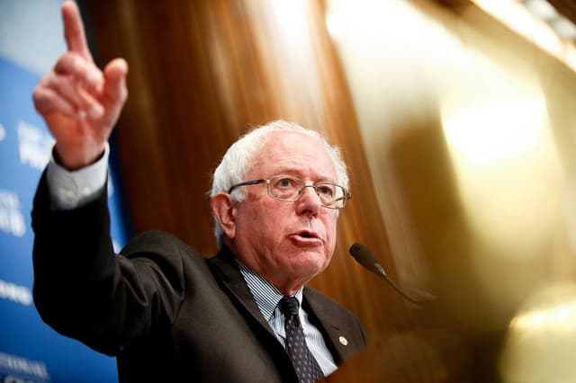 Independent Bernie Sanders Enters Presidential Race; Challenges Hillary's Claim over Democratic Party