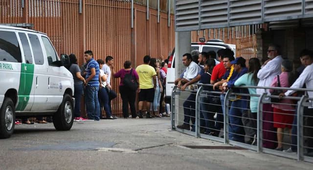 Asylum Seekers Finding Long Lines at San Diego Ports of Entry