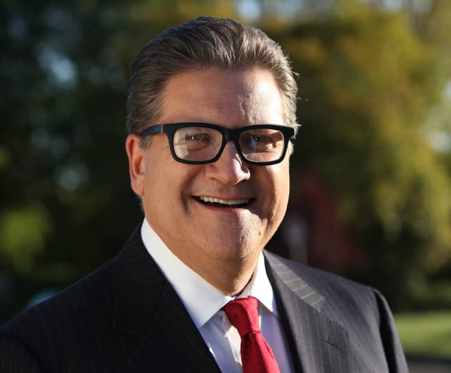 Sen. Bob Hertzberg on Independent Voters, Data Privacy and Personal Sacrifice