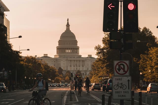 Picture of the US Capitol Building.